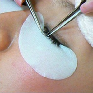 入れ墨の練習はまつげ延長のためのゲル パッチを保湿する目の皮を剥ぐ 0