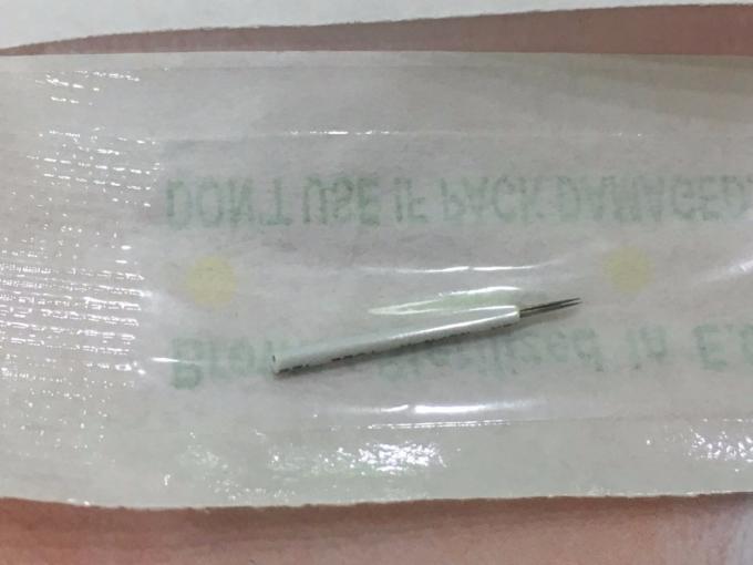 Microbladeのペンのための永久的な構造3RLの使い捨て可能な入れ墨の針の長さ20mm 2