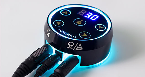 デジタル液晶ディスプレイタッチスクリーン ミニオーロラII タトゥー電源 388g タトゥーマシン用のパッケージ重量 サプライヤー